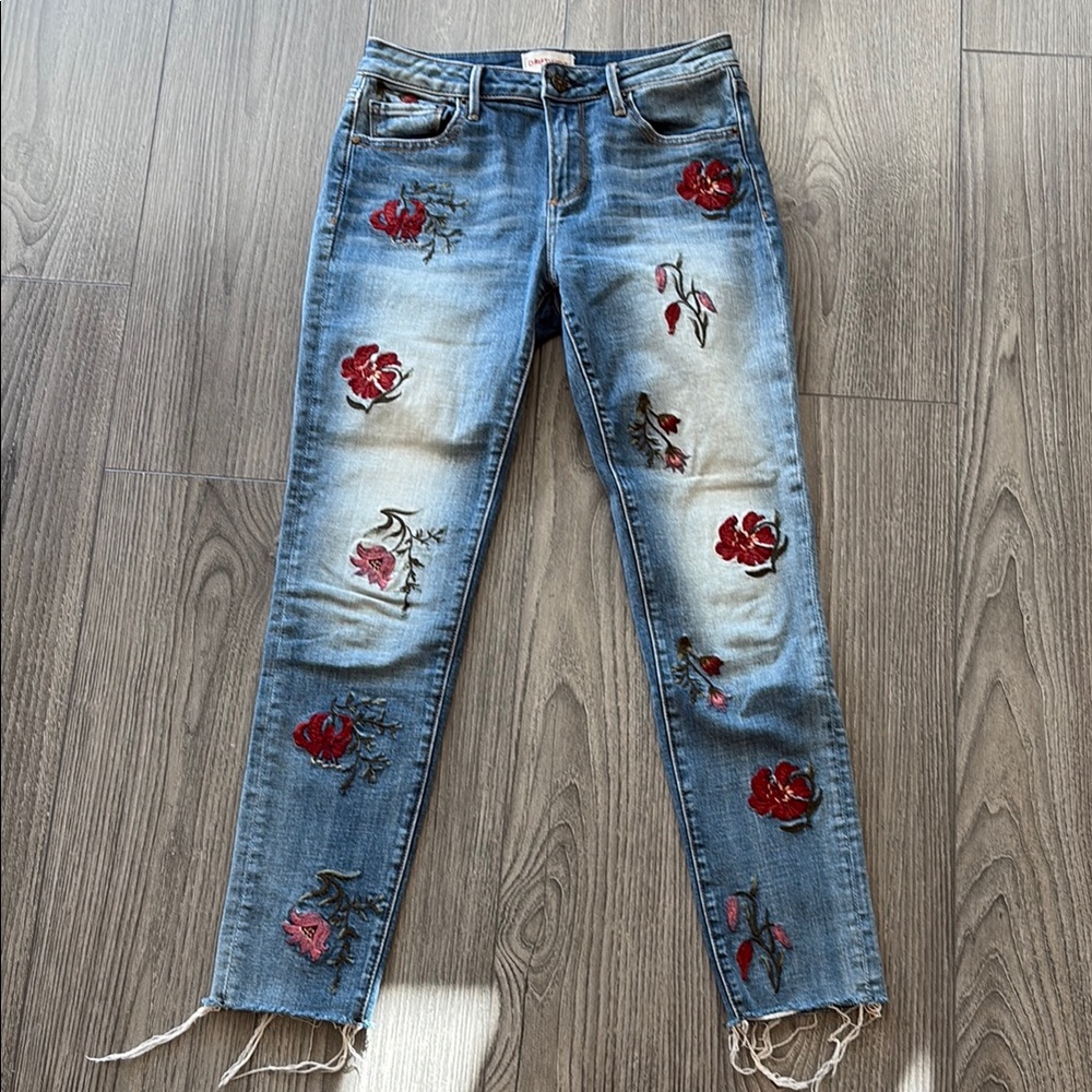 Floral Embroidered Women's Jeans